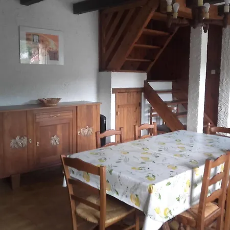 Maison Avec Piscine Сasa de vacaciones